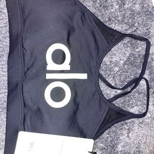 Alo yoga clothes